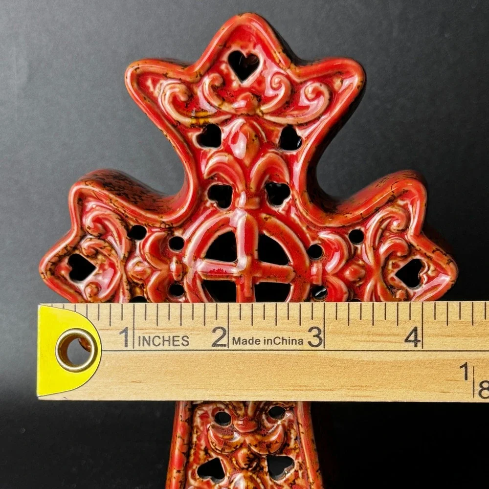 N/A ornate ceramic